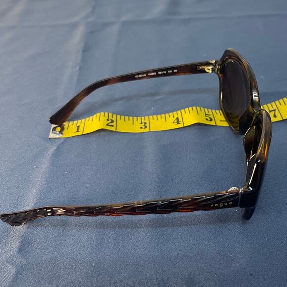 Vogue Eyewear VO2871S Dark Tortoise/Brown - Picture 6 of 10